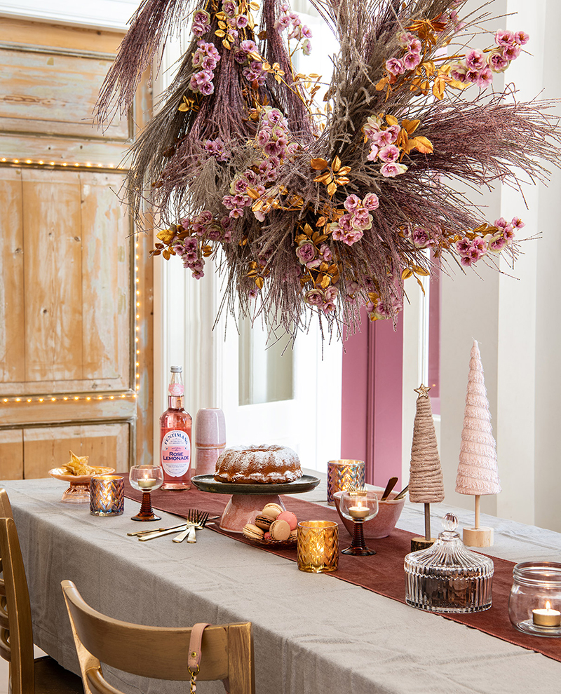 kersttrend shades of glamour roze tafel