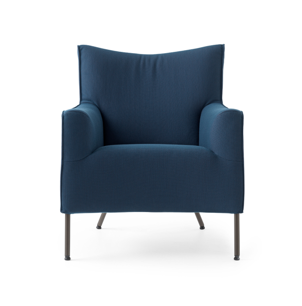 fauteuil transit one in stof blauw met chroom poten van pode design