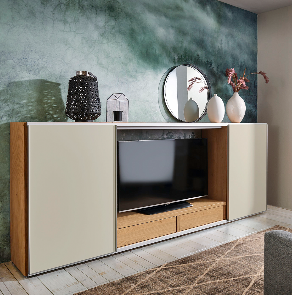 inspiratie designkasten nowtime hulsta woonkamer met schuifdeuren en tv wit