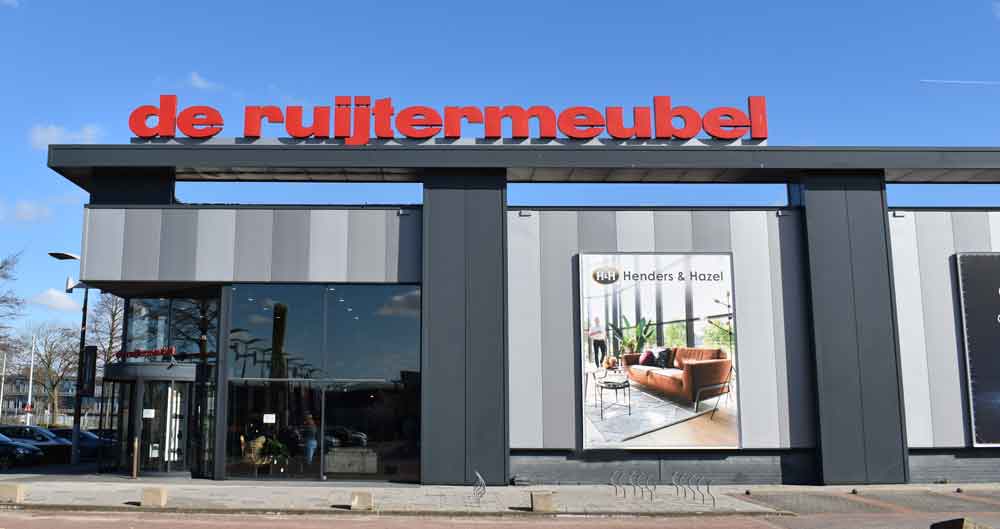 Midden Grootste Beeldhouwwerk Meubelzaak De Ruijtermeubel | Shoppen in Cruquius - de Ruijtermeubel