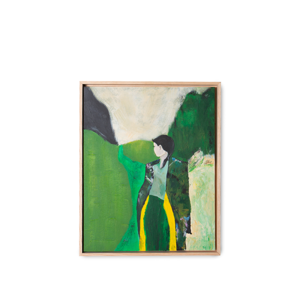 Schilderij frisse natuur van hkliving groen met een dame geschilderd