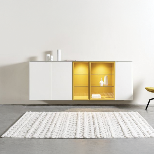 GOYA 58 dressoir zwevend design met gele open vakken