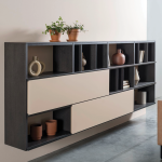 SINUS 59 zwevende wandkast van Sudbrock met beige schuifdeuren en donker eiken vakken