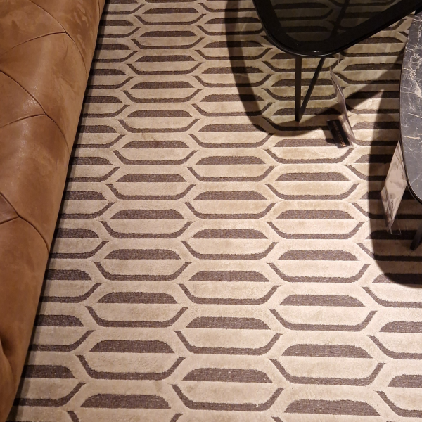 Graphix carpet beige