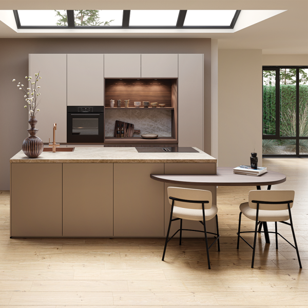 Combikeuken Sevilla Stanford in olijfgroen met notenhout kastenwand en luxe werkblad