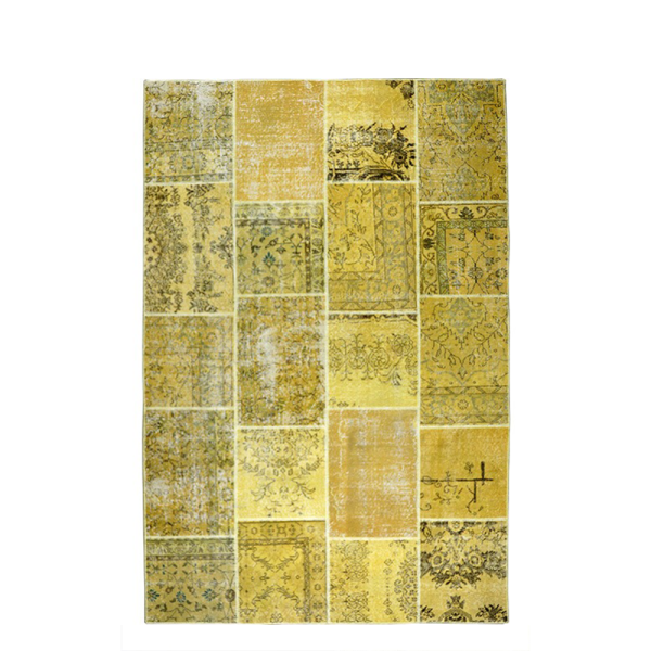 Vloerkleed Ankara okergeel van Perez in een warm en sfeervol interieur