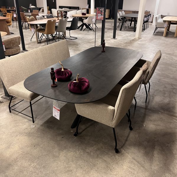 Eettafel Nemaro