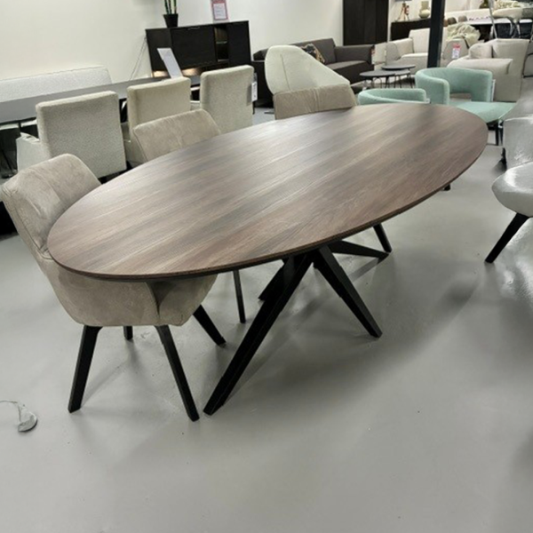 Warita Eetkamertafel