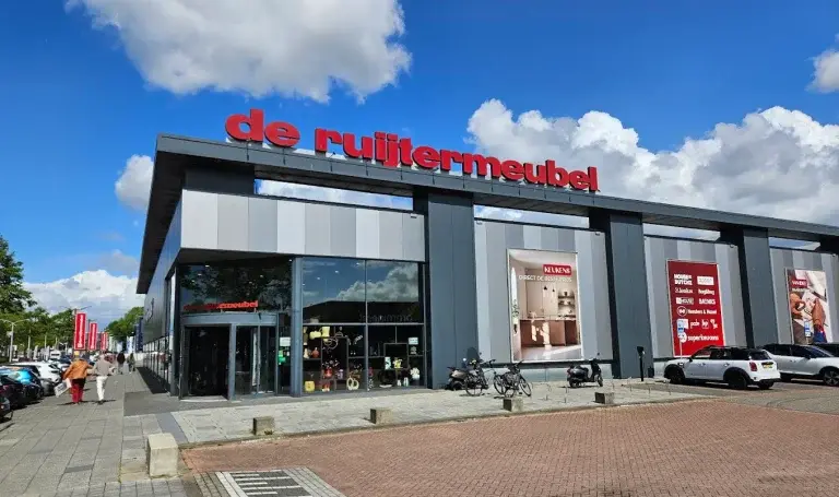 Ruijtermeubel pand