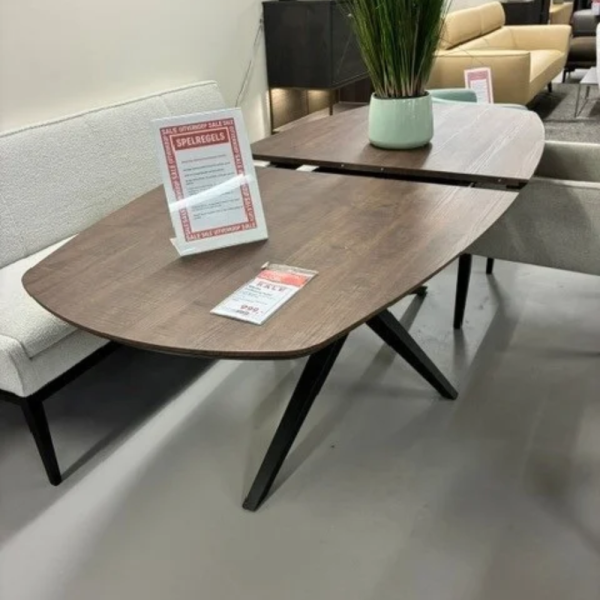 Warita eetkamertafel